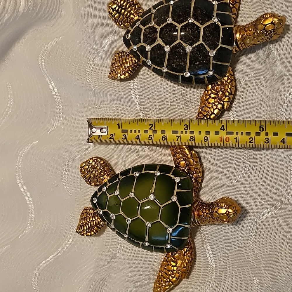 Turtil Pair Resein Cast With Crystal Accents - Picture 5 of 8